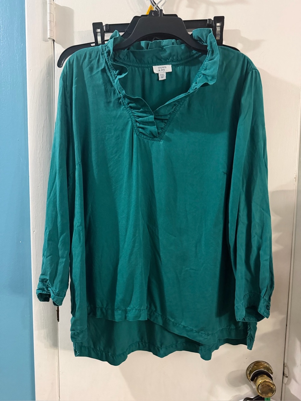 Crown & Ivy XXL Blouse